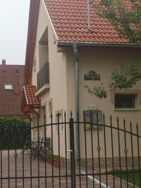 Napsugár apartmanház, Balatonlelle